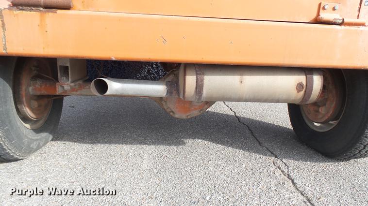 image for item DC1874 2003 Broce RJ350 broom