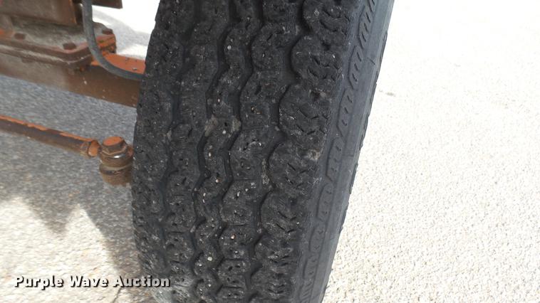 image for item DC1874 2003 Broce RJ350 broom