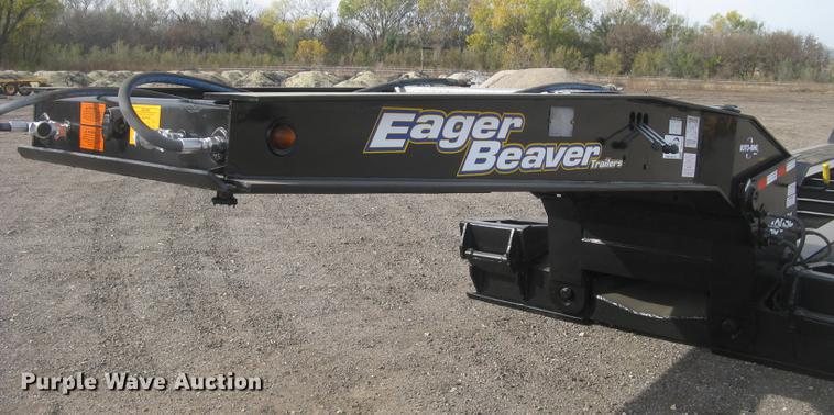 image for item DC2455 2000 Eager Beaver 50GSL RGN lowboy equipment trailer