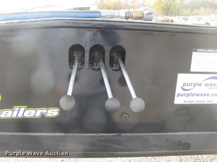 image for item DC2455 2000 Eager Beaver 50GSL RGN lowboy equipment trailer