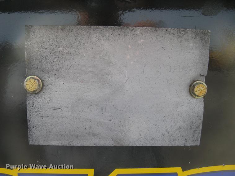 image for item DC2455 2000 Eager Beaver 50GSL RGN lowboy equipment trailer