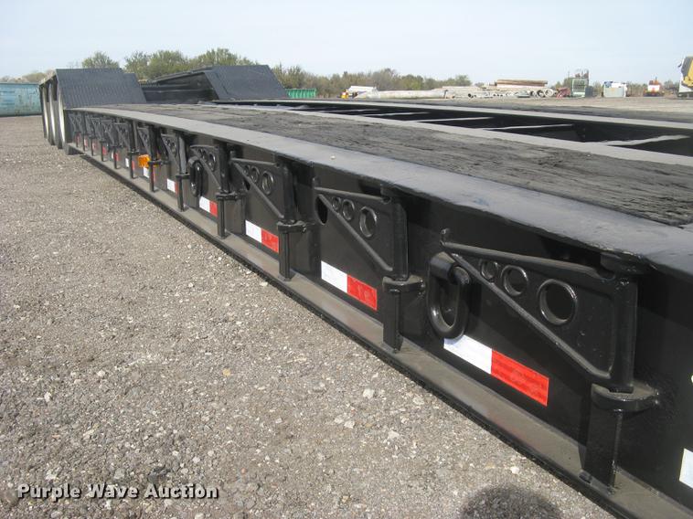 image for item DC2455 2000 Eager Beaver 50GSL RGN lowboy equipment trailer