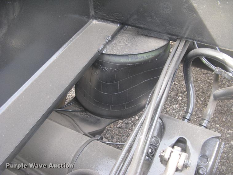 image for item DC2455 2000 Eager Beaver 50GSL RGN lowboy equipment trailer