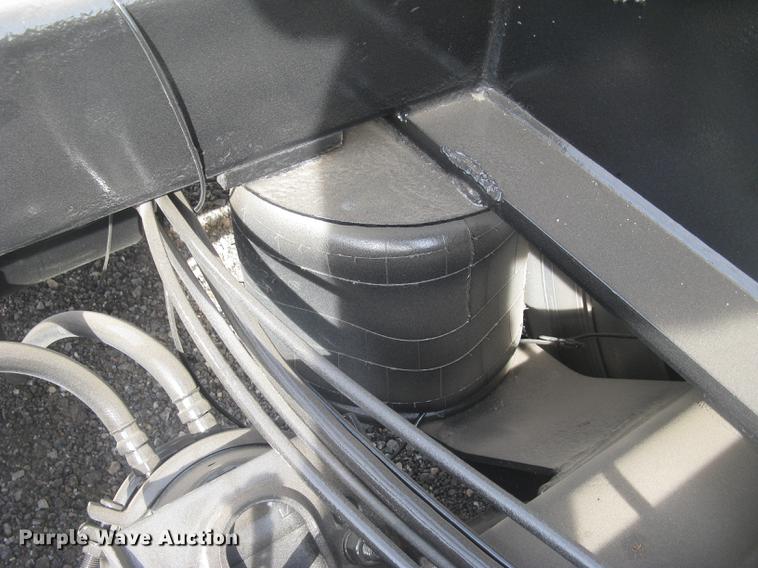 image for item DC2455 2000 Eager Beaver 50GSL RGN lowboy equipment trailer