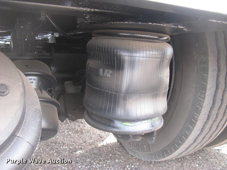 image for item DC2455 2000 Eager Beaver 50GSL RGN lowboy equipment trailer