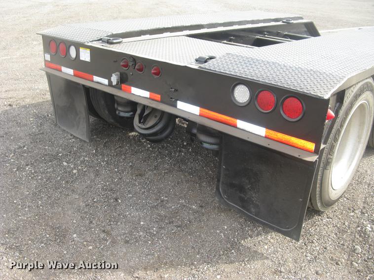 image for item DC2455 2000 Eager Beaver 50GSL RGN lowboy equipment trailer