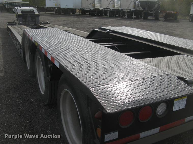 image for item DC2455 2000 Eager Beaver 50GSL RGN lowboy equipment trailer