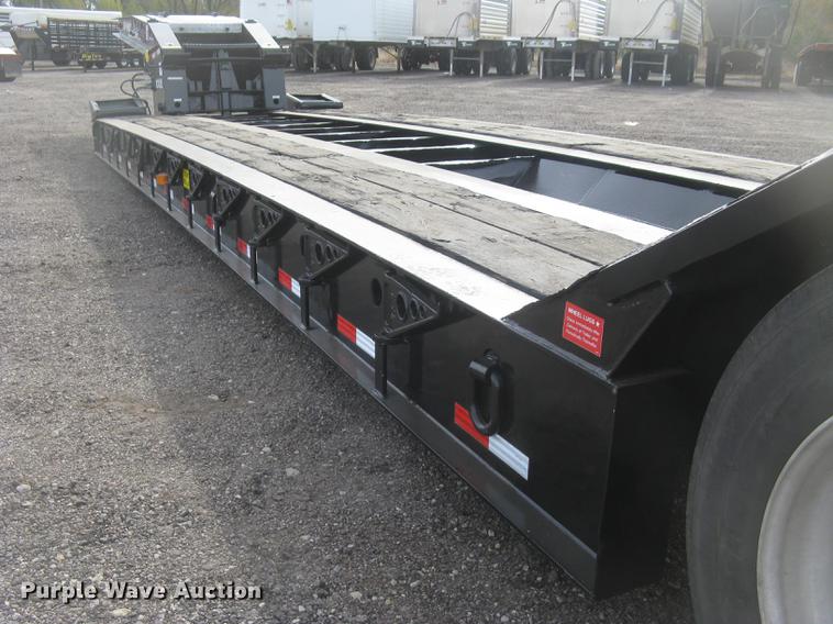 image for item DC2455 2000 Eager Beaver 50GSL RGN lowboy equipment trailer