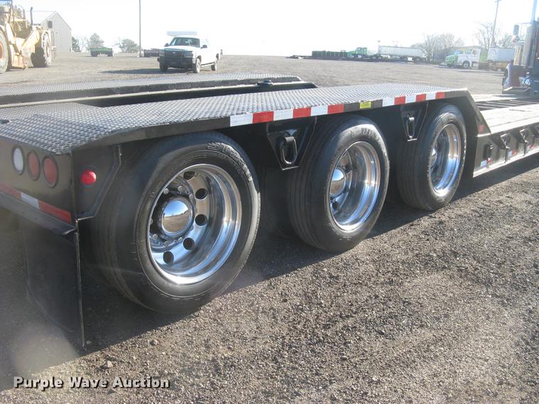 image for item DC2455 2000 Eager Beaver 50GSL RGN lowboy equipment trailer