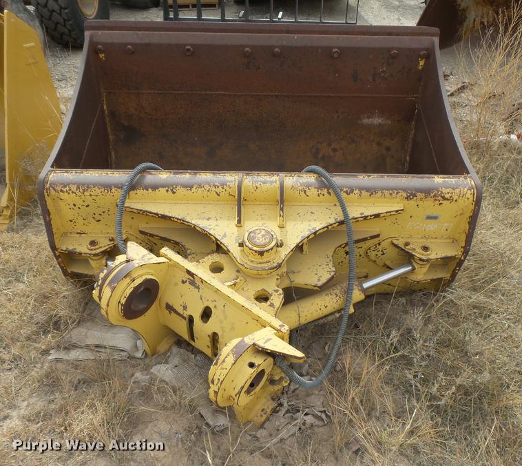 image for item DC3757 Caterpillar bucket