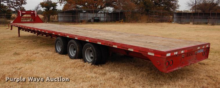 image for item DC5981 2015 Load Trail Load Max equipment trailer