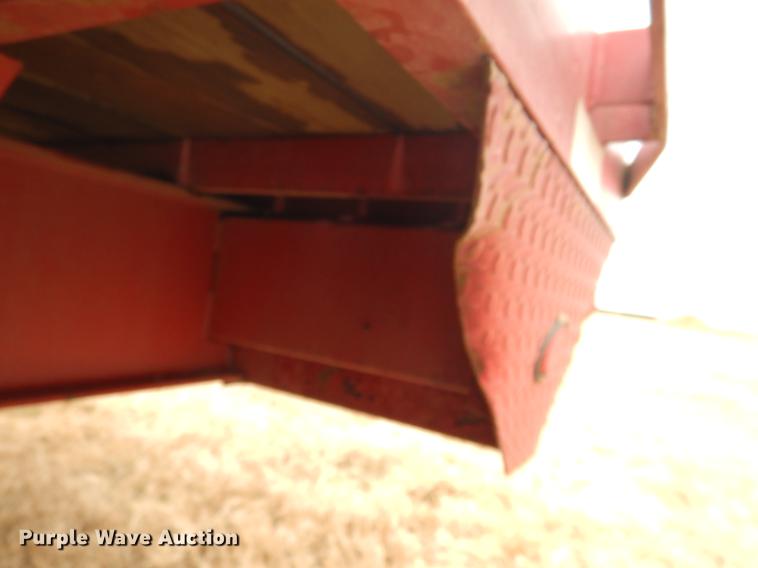 image for item DC5981 2015 Load Trail Load Max equipment trailer