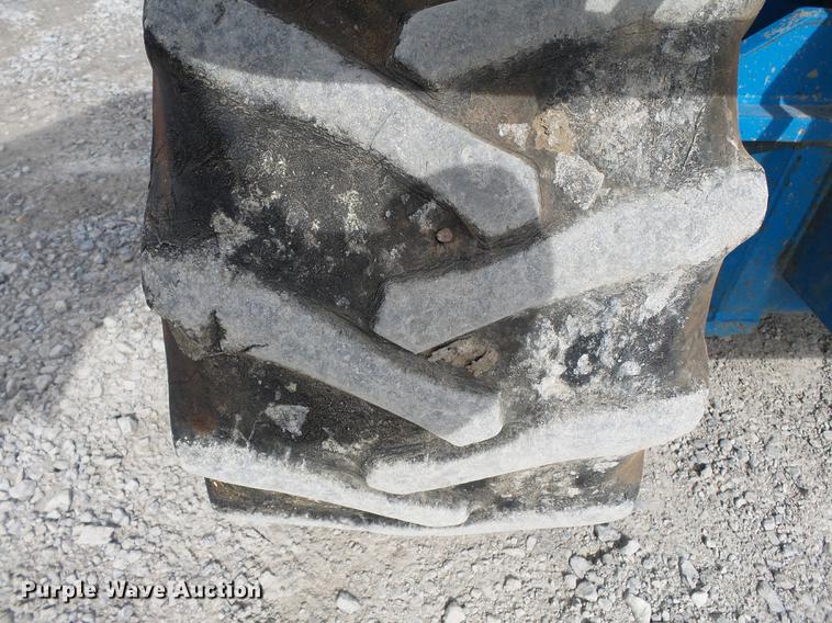 image for item DC6788 2000 Genie GS2668RT scissor lift