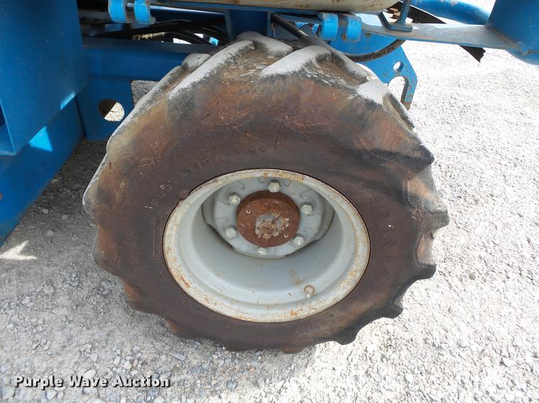 image for item DC6788 2000 Genie GS2668RT scissor lift