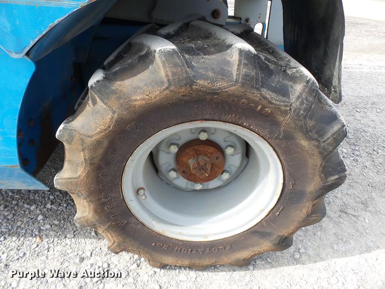 image for item DC6788 2000 Genie GS2668RT scissor lift