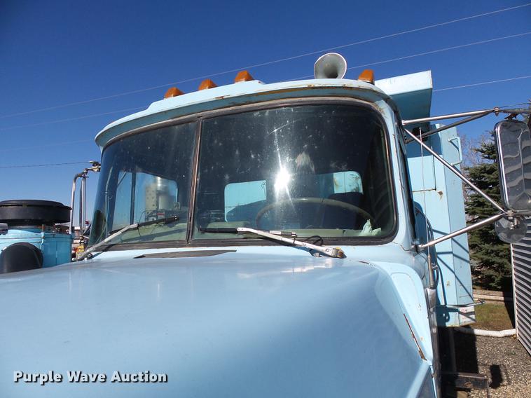 image for item DC8243 1978 Mack RD686S dump truck