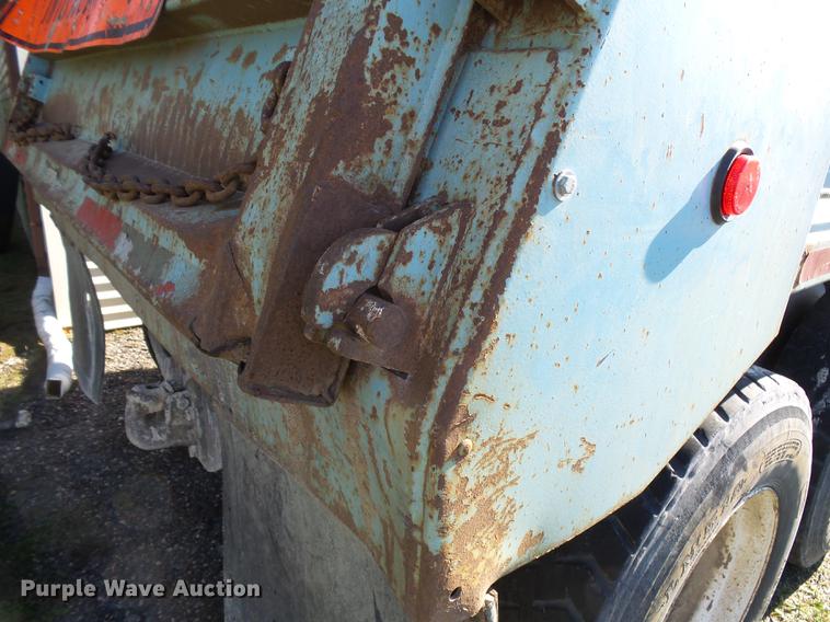 image for item DC8243 1978 Mack RD686S dump truck