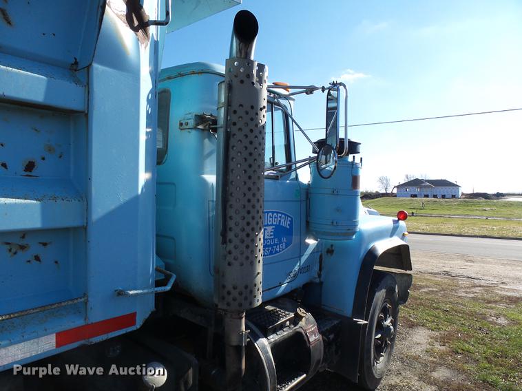 image for item DC8243 1978 Mack RD686S dump truck