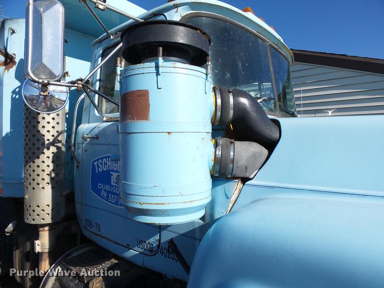 image for item DC8243 1978 Mack RD686S dump truck