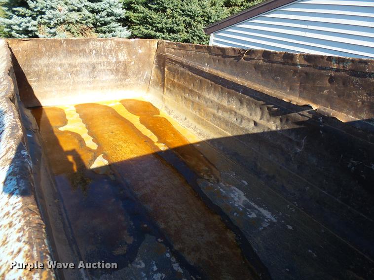 image for item DC8243 1978 Mack RD686S dump truck