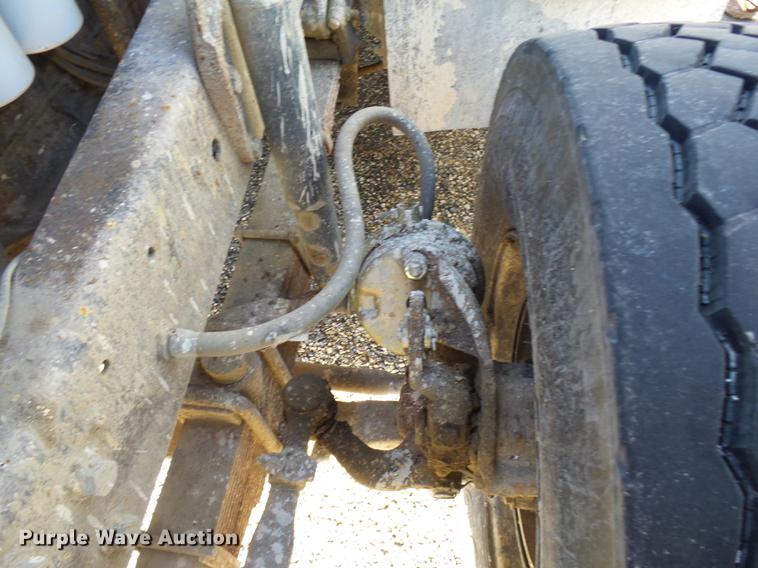 image for item DC8243 1978 Mack RD686S dump truck