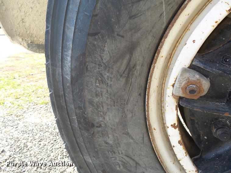 image for item DC8243 1978 Mack RD686S dump truck