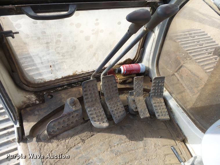 image for item DC8244 1999 Link Belt 3400 Quantum excavator