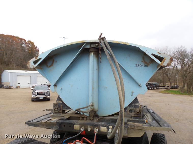 image for item DC8245 1999 Smith Co SC3000 side dump trailer