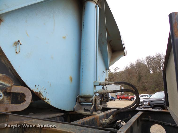 image for item DC8245 1999 Smith Co SC3000 side dump trailer