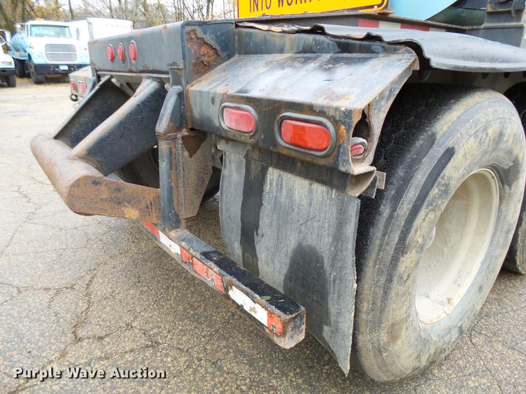 image for item DC8245 1999 Smith Co SC3000 side dump trailer