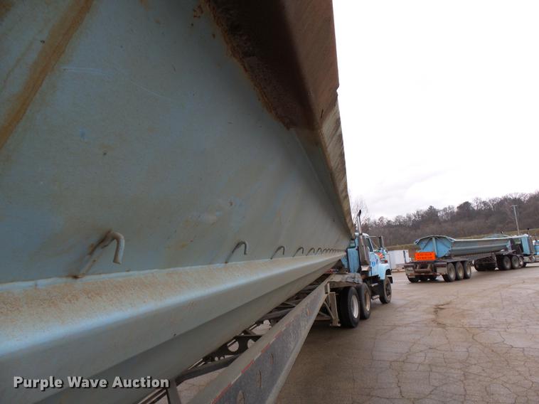 image for item DC8245 1999 Smith Co SC3000 side dump trailer