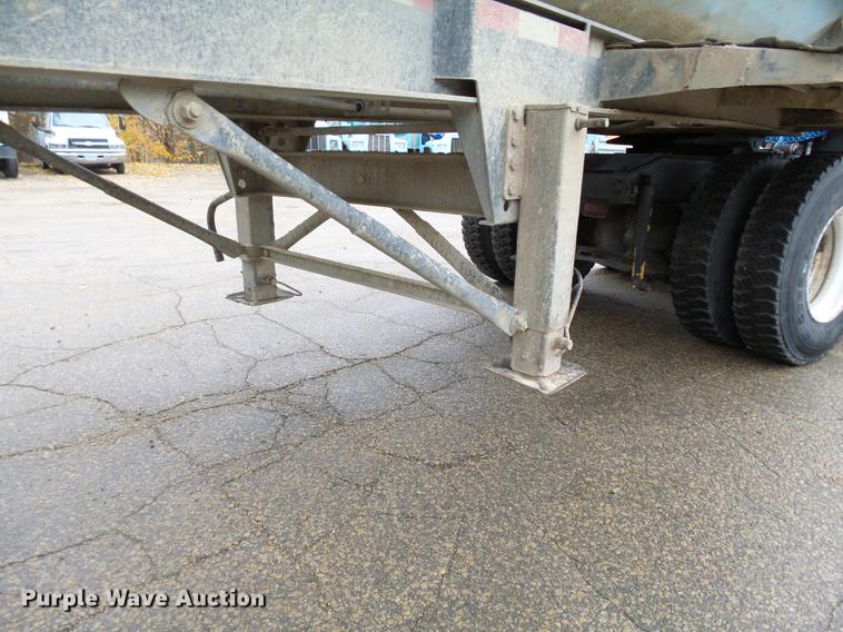 image for item DC8245 1999 Smith Co SC3000 side dump trailer