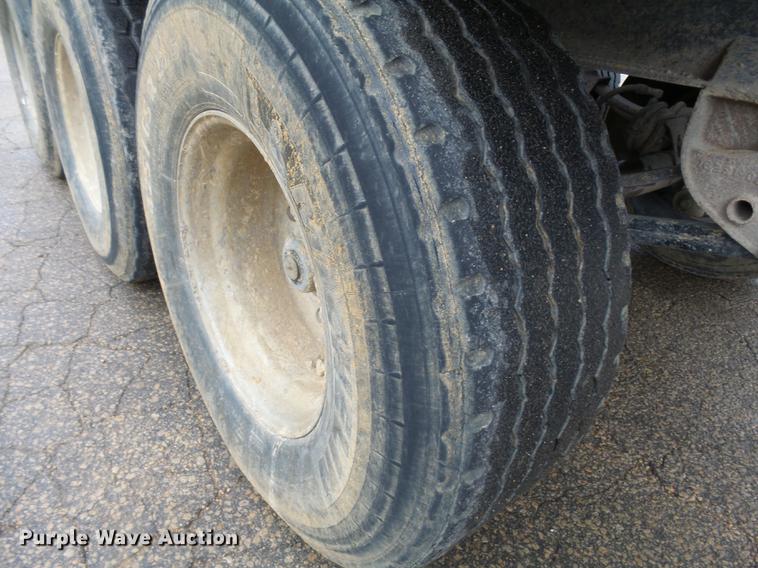 image for item DC8245 1999 Smith Co SC3000 side dump trailer