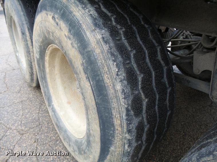 image for item DC8245 1999 Smith Co SC3000 side dump trailer