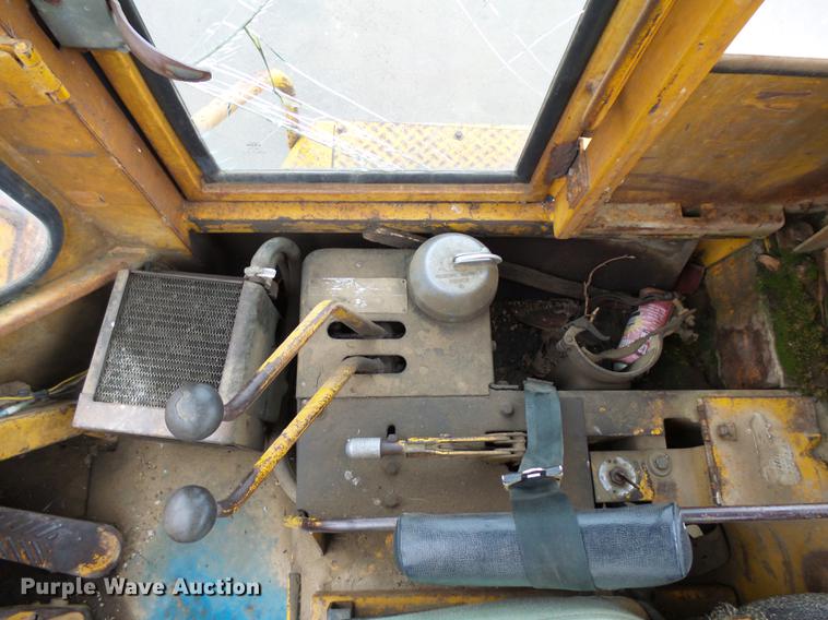 image for item DC8246 1963 Caterpillar 966 wheel loader