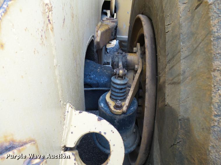 image for item DC8247 1973 Caterpillar 980B wheel loader