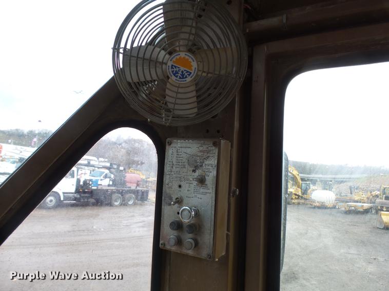 image for item DC8247 1973 Caterpillar 980B wheel loader