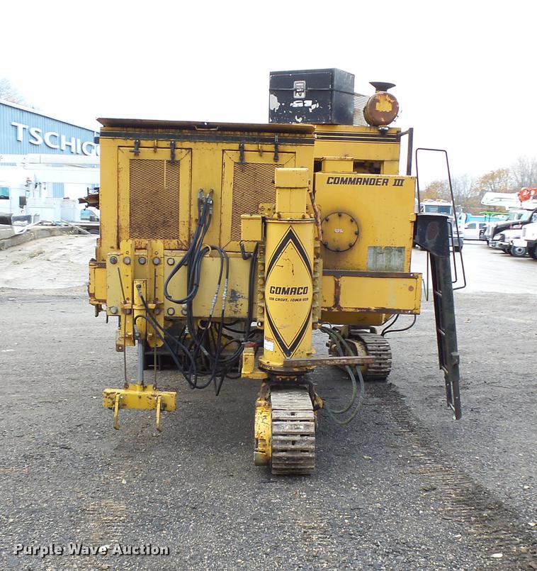 image for item DC8248 1982 Gomaco GT6300 paver