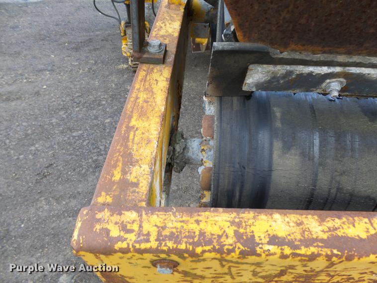 image for item DC8248 1982 Gomaco GT6300 paver