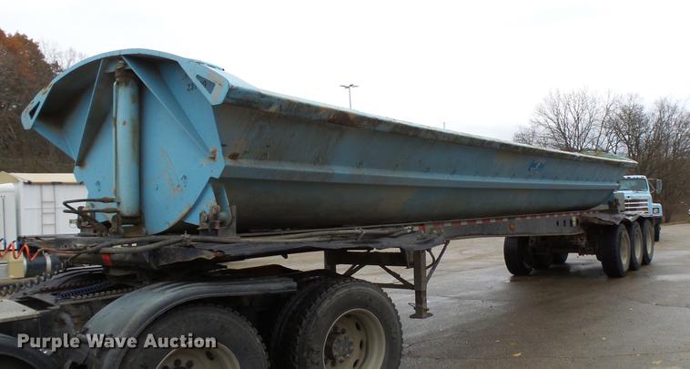 image for item DC8249 1999 Smith Co SC3000 side dump trailer
