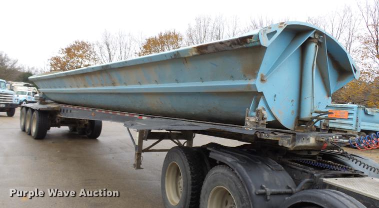 image for item DC8249 1999 Smith Co SC3000 side dump trailer