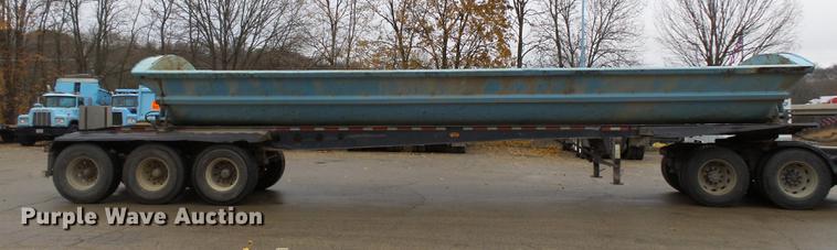 image for item DC8249 1999 Smith Co SC3000 side dump trailer