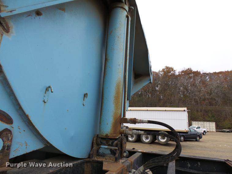 image for item DC8249 1999 Smith Co SC3000 side dump trailer