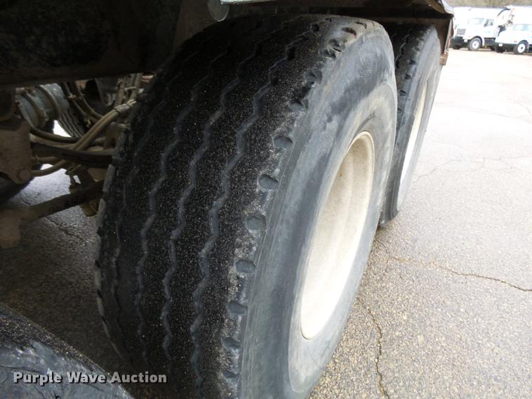 image for item DC8249 1999 Smith Co SC3000 side dump trailer