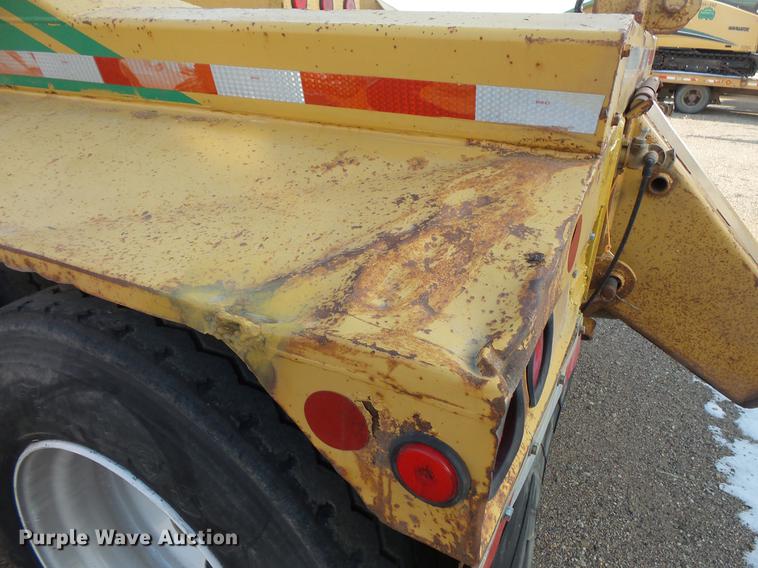 image for item DV9516 1991 Red River bottom dump trailer
