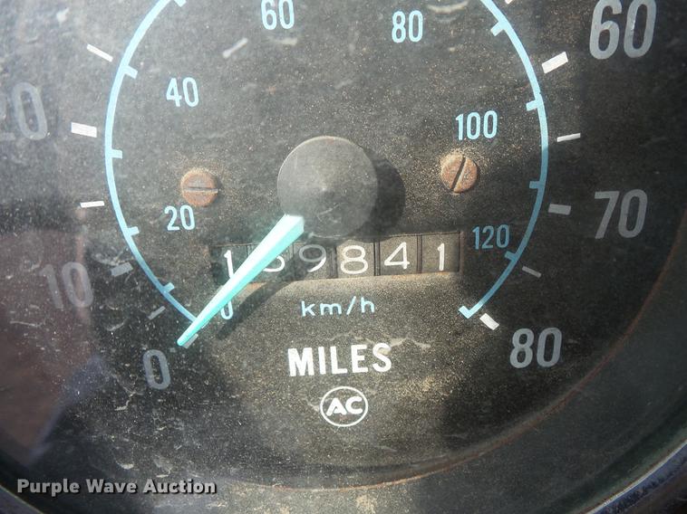 image for item DV9517 1979 GMC Brigadier flatbed truck