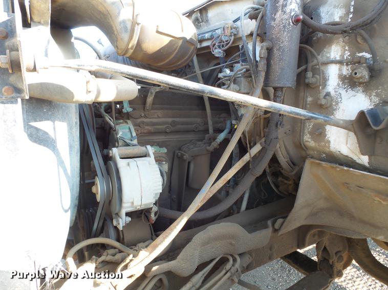 image for item DV9517 1979 GMC Brigadier flatbed truck