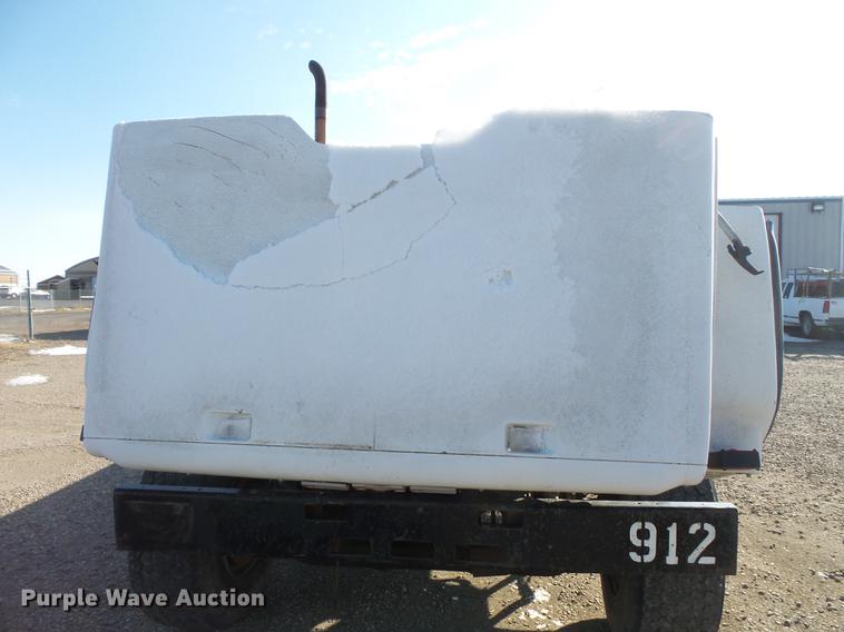 image for item DV9517 1979 GMC Brigadier flatbed truck