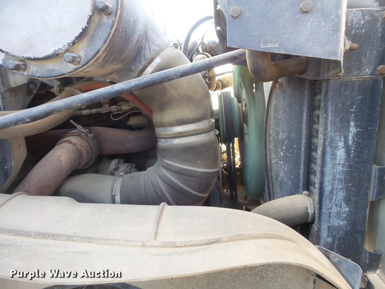 image for item DV9518 1984 GMC Brigadier flatbed truck