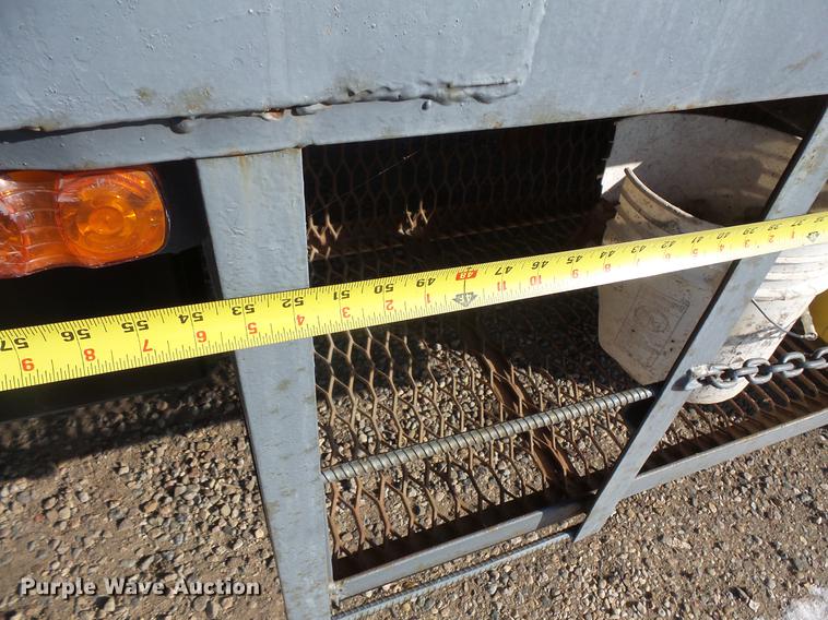 image for item DV9518 1984 GMC Brigadier flatbed truck